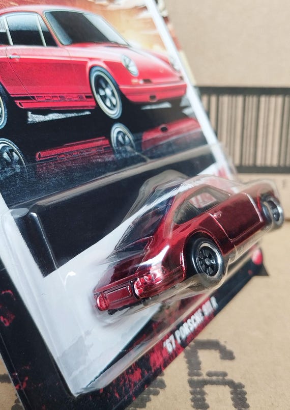 ホットウィール '67 ポルシェ 911 R チェイス s-l400.jpg