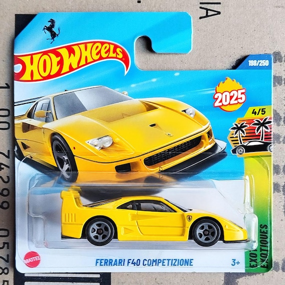 Rare Hot Wheels Ferrari F40 Competizone Yellow Diecast 1/64 Scale