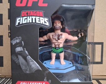 Figura coleccionable de Conor McGregor de UFC Octagon Fighters / Mini luchador oficial de UFC en base octagonal / Regalo para fanáticos de MMA, novio, hijo, él