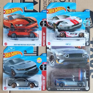 Set of 4 Hot Wheels FORD MUSTANG Diecast Scale Models | Legendary American Collectible Toy Muscle Car | Mustang Lovers Gift | Gift for Dad