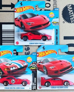 Hot Wheels Ferrari 3台セット Hot Wheels Red Ferrari Gift Set - 3 Collectible Diecast 1/64 Scale