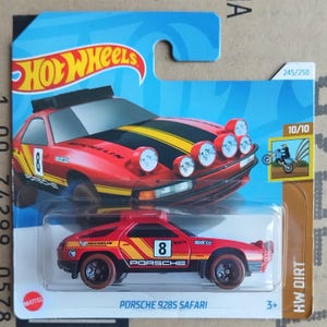Hot Wheels Treasure Hunt Porsche 928S SafariDiecast Scale Model | TH Collectible Toy Race Car |  Car Collector Gift | Gift for Boyfriend
