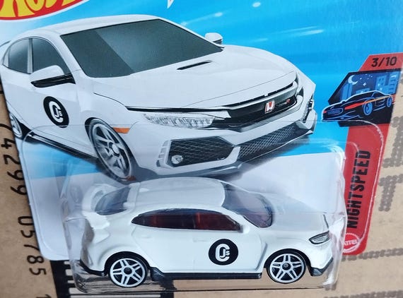 Rare Hot Wheels - 2018 HONDA Civic Type R Chasing JS Diecast Scale