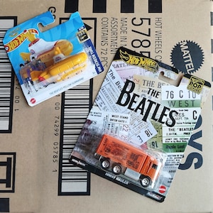 Hot Wheels Beatles Lover Gift Set Rare Find Mattel 1/64