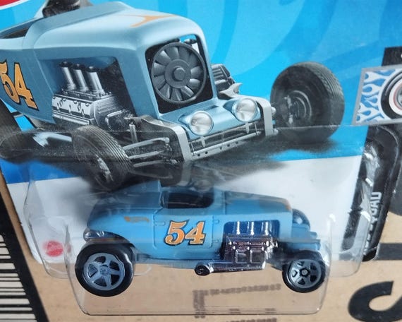 Hot Wheels Vintage Metallauto 1:64 – Sammler-Edition Im Retro-Design, Verschiedene Modelle