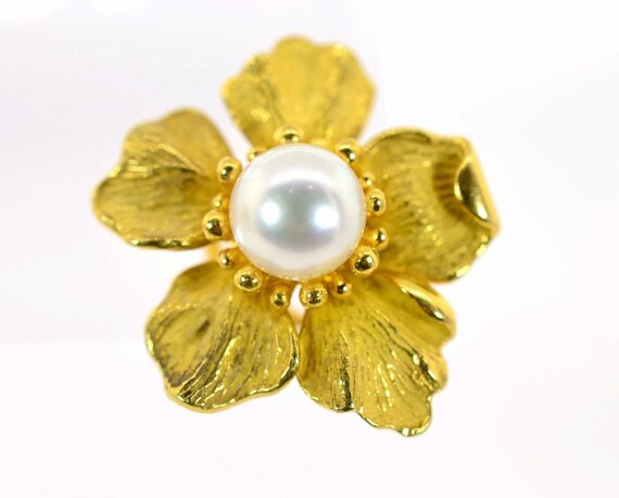 Pearl & Gold Flower Earrings