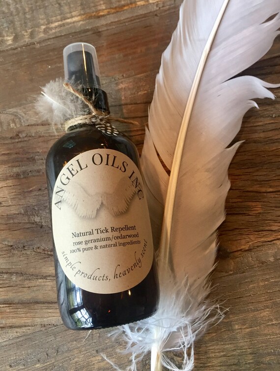 NATURAL TICK REPELLENT-Pure&Natural rose geranium and cedarwood essential oil spray. Safe for dogs too!