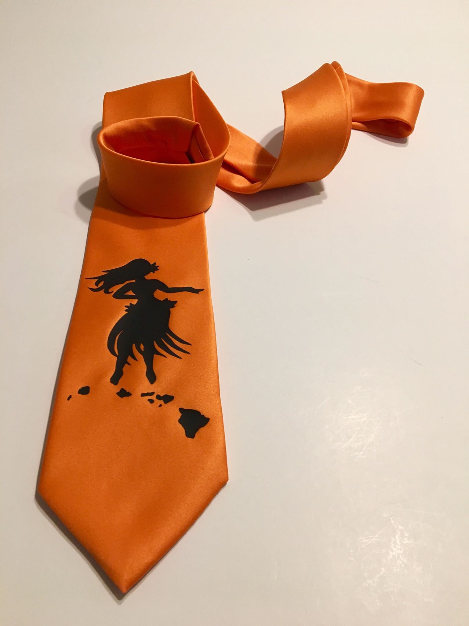 hawaiian necktie