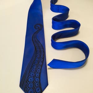 Octopus Necktie, Blue Necktie