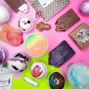 Coffret de produits de bain surprise - coffret cadeau de Noël, boîte de bombes de bain, boîte de spa, cadeaux de spa, articles de toilette, emballage de soins, boîte de produits de première nécessité, Produits corps