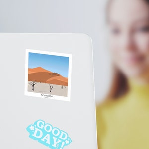 Pegatina de vinilo para portátil con diseño de aventura en las dunas de arena del desierto de Namib, diseño de arte para regalo, idea de recuerdo, 3 x 3 pulgadas