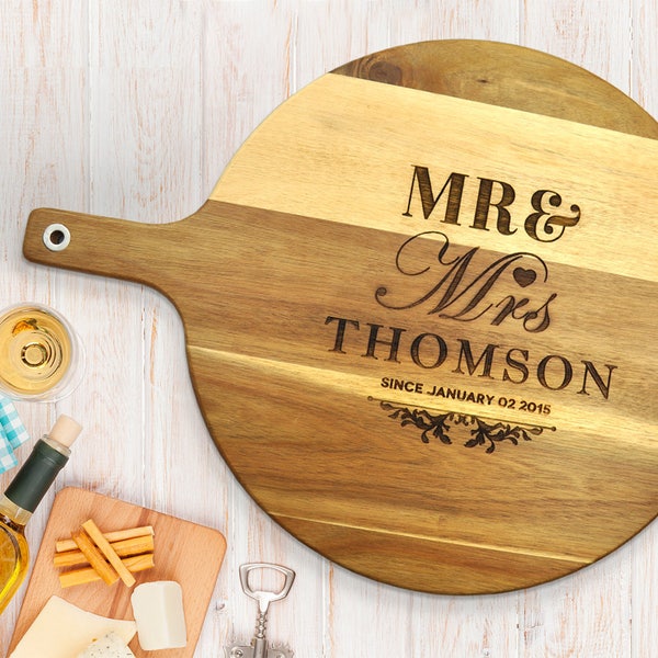 Personalised Cutting Board, Engraved Chopping Board - Large Round Paddle Board.