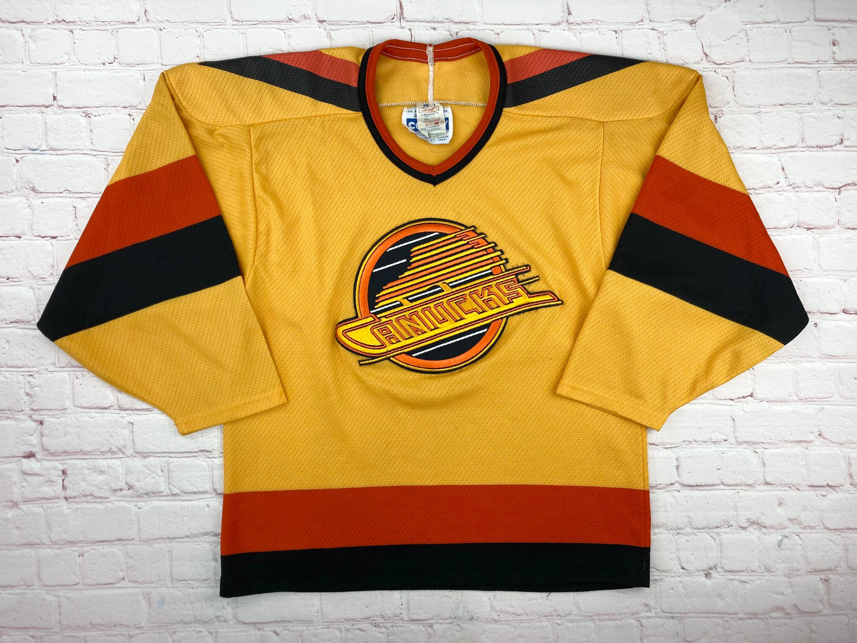 Vancouver Canucks Roberto Luongo Vintage Throwback White Jersey