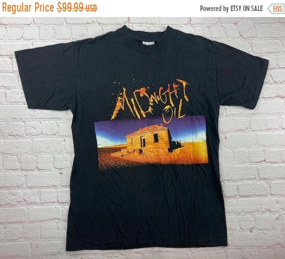 Discover Vintage 1989 Midnight Oil Diesel And Dust T-Shirt