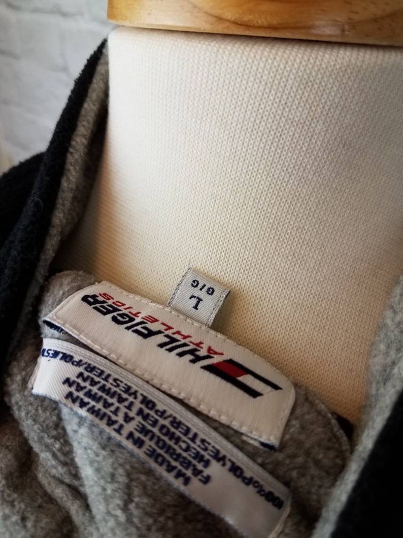 New Year SALE 15/% Off Vintage 90/'s Original Tommy Hilfiger Athletics 14 zip Sweatshirt.