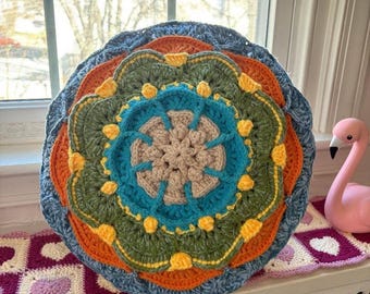 Crochet Mandala Round Pillow, Home decoration, Sofa cushion, Boho Flower