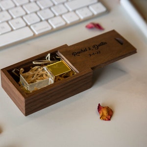 Metal Crystal USB & Engraved Wood Box Set (+ Wood Wool) - USB for Videos and Photos, Wedding Photography Flash Thumb Drive for Clients