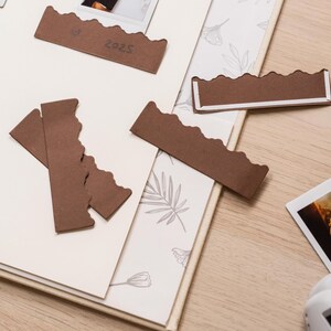 10 pegatinas de bolsillo para fotos (para Instax Polaroid Mini, fotomatón instantáneo, libro de visitas o álbum de recortes DIY), tiras de fotos marrones, blancas o negras imagen 7