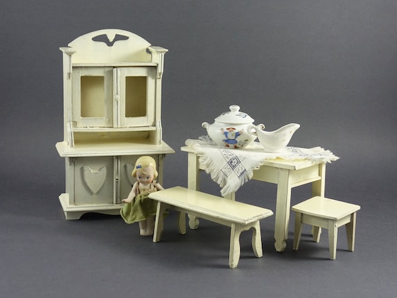 german wooden dollhouse