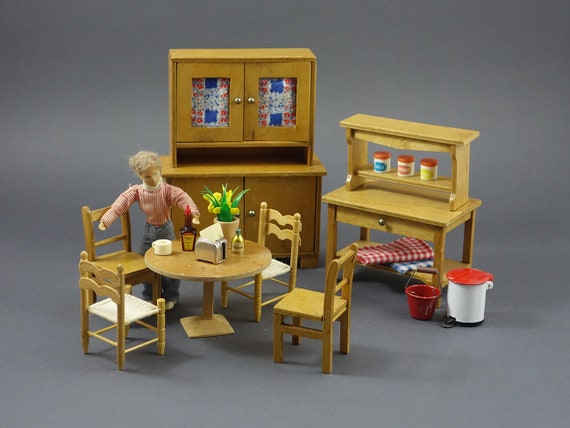 german dollhouse miniatures