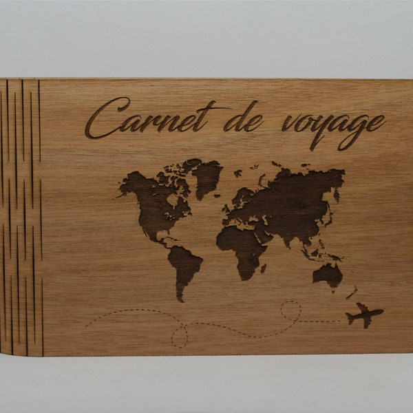 Livre en bois / album photos personnalisable, carnet de voyage mappemonde