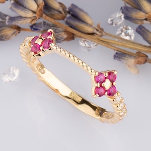 Unique minimalist flower ruby wedding band, Women 14k gold natural ruby wedding ring, Small & tiny ruby wedding band for her, Promise ring