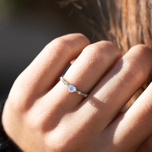 Dainty moonstone heart promise ring for her, Unique heart moonstone engagement ring, Moonstone heart anniversary ring, Girlfriends ring gift