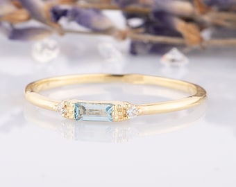 Sierlijke minimalistische 14k gouden baguette gesneden sky topaz belofte ring voor haar, kleine & kleine blauwe topaas verlovings bruidsring, december geboortesteen