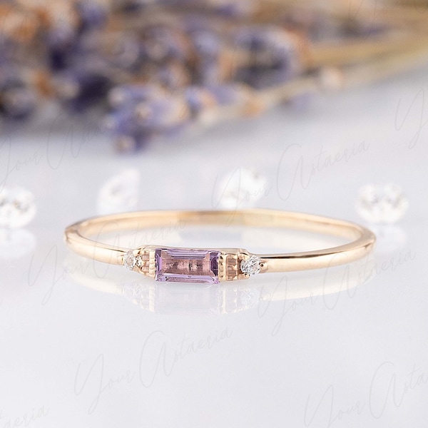 Small & dainty 14k yellow gold baguette cut amethyst promise ring for her, Minimalist tiny amethyst engagement ring, Purple amethyst ring