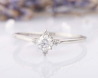 Promise Ring for Her - Etsy