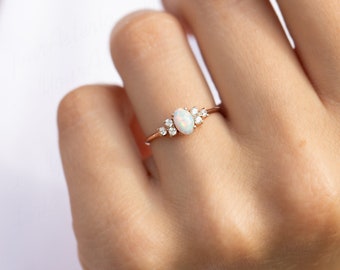 Sierlijke minimalistische 14k rose gouden echte opaal belofte ring voor haar, unieke ovale opaal verlovingsring, vrouwen opaal ring perfect cadeau voor haar