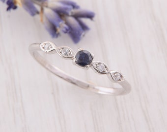 Unique Womens Sapphire Promise Ring, Dainty Silver Ring, Sapphire Silver Ring, Blue Sapphire Ring, Minimalist Ring, Delicate Silver Ring