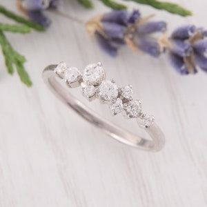 Cluster Ring, Wedding Band Silver, Womens Wedding Band, Unique Wedding Band, Art Deco Ring, Dainty ring, Cluster Engagement Ring