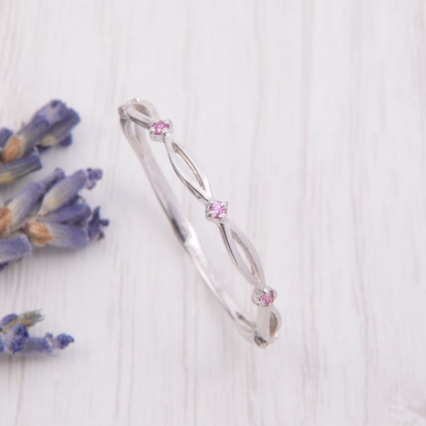 Small & dainty 925 sterling silver celtic style pink sapphire womens wedding band, Unique tiny minimalist wedding band,Pink sapphire jewelry