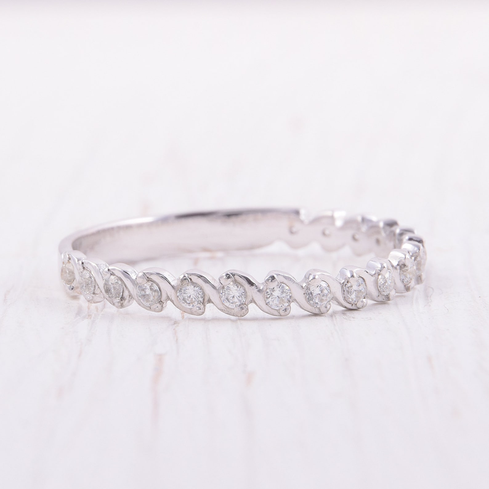 Stainless Steel Pearl Band Ring - Sizes 7,8,9 - Women's Wedding Or Party Jewelry