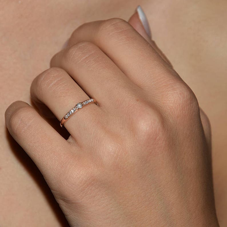 Gold minimalist ring Pretty ring White topaz ring Minimalist ring Elegant ring White stone ring Dainty ring Promise ring for her