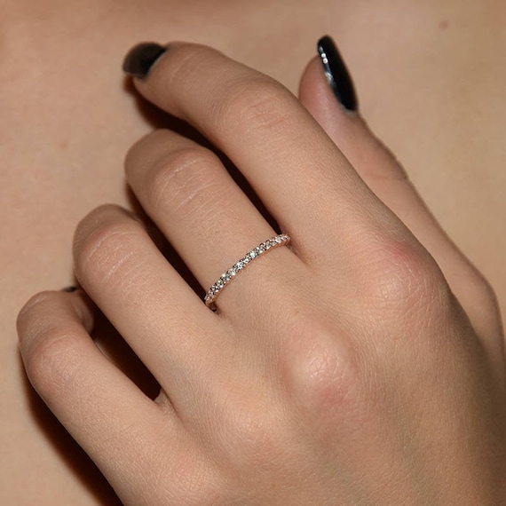 Simple eternity band sale