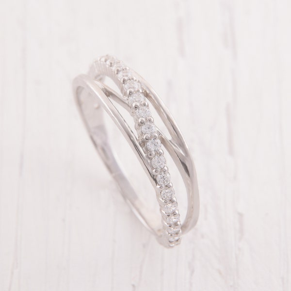 Twisted Wedding Band - Etsy