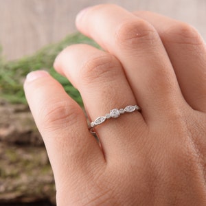 Silver Art Deco Promise Ring, Minimalist Ring, White Topaz Ring, Promise Ring Silver, Antique Silver Ring, Thin Ring Silver, Tiny Ring