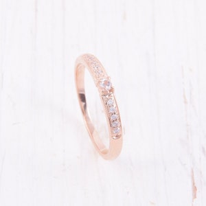 Promise ring for her, White stone ring, White topaz ring, Minimalist ring, Dainty ring, Pretty ring, Elegant ring, Gold minimalist ring
