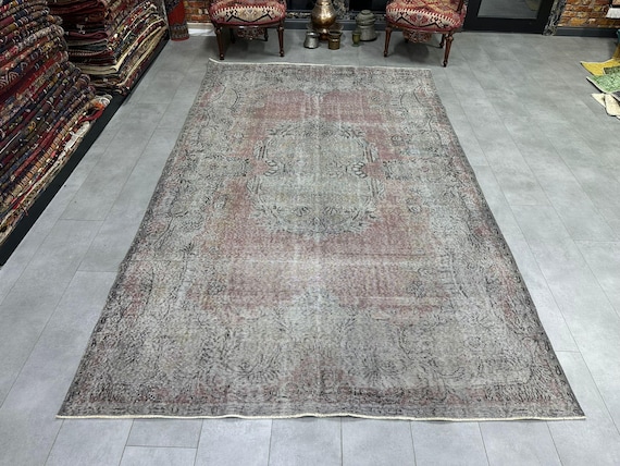 落ち着いた赤の色あせたオーバーダイラグ、大型オーバーダイラグ