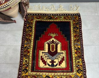 Oushak Rug, Vintage Rug, Turkish Rug, Wool Ushak Rug, 86x98cm / 2.8x3.2ft, Oriental Woven Rug, Distressed Area Rug, Red Vintage Rugs