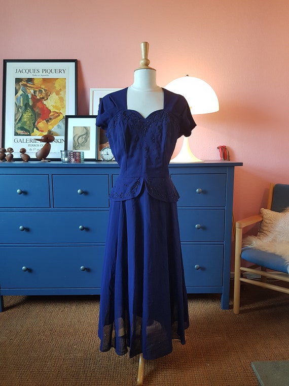 Evening Dress Day Dress From The 1940s Size Eu 42 Uk 16 Us 12 Waist 84 Cm 33 1 Inches Rare Larger Size Vintage Dress
