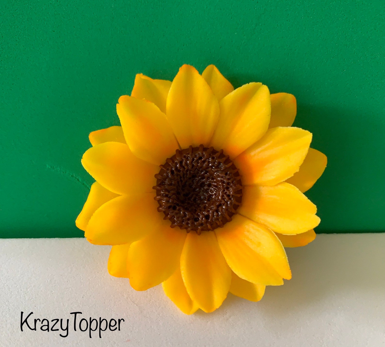 Fondant Sunflower /Edible Flowers/Cake and Cupcake Toppers Etsy