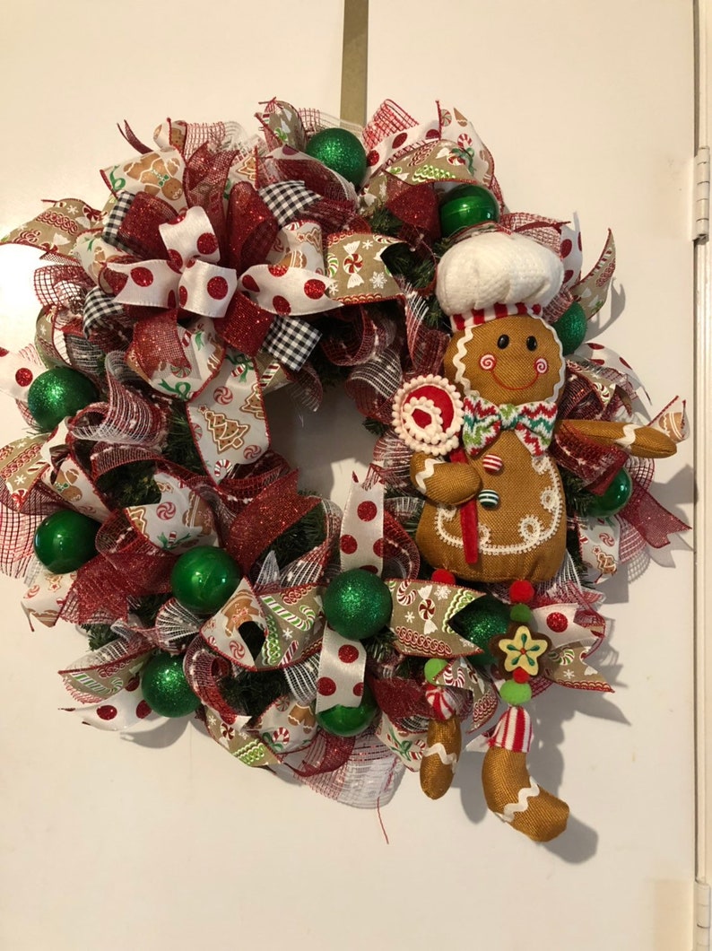 Gingerbread Wreath,gingerbread Christmas Wreath gingerbread Cookies,Christmas Products Line,wreathsbycarol2016