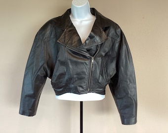 Chaqueta de motociclista de cuero negro vintage Winlit / Chaqueta corta de motociclista / Abrigo de cuero genuino de los años 80 y 90 / Minimalista extragrande / Para mujer