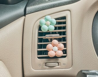 Retro Daisy Flower Car Vent Clip | Car Freshie | Car Charm