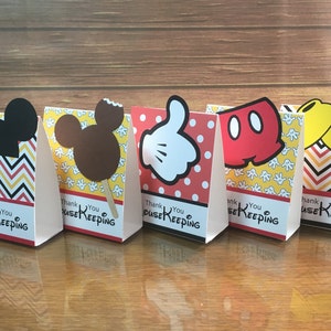 One Disney Mousekeeping Tent style tip holder for Disney Resort Stays