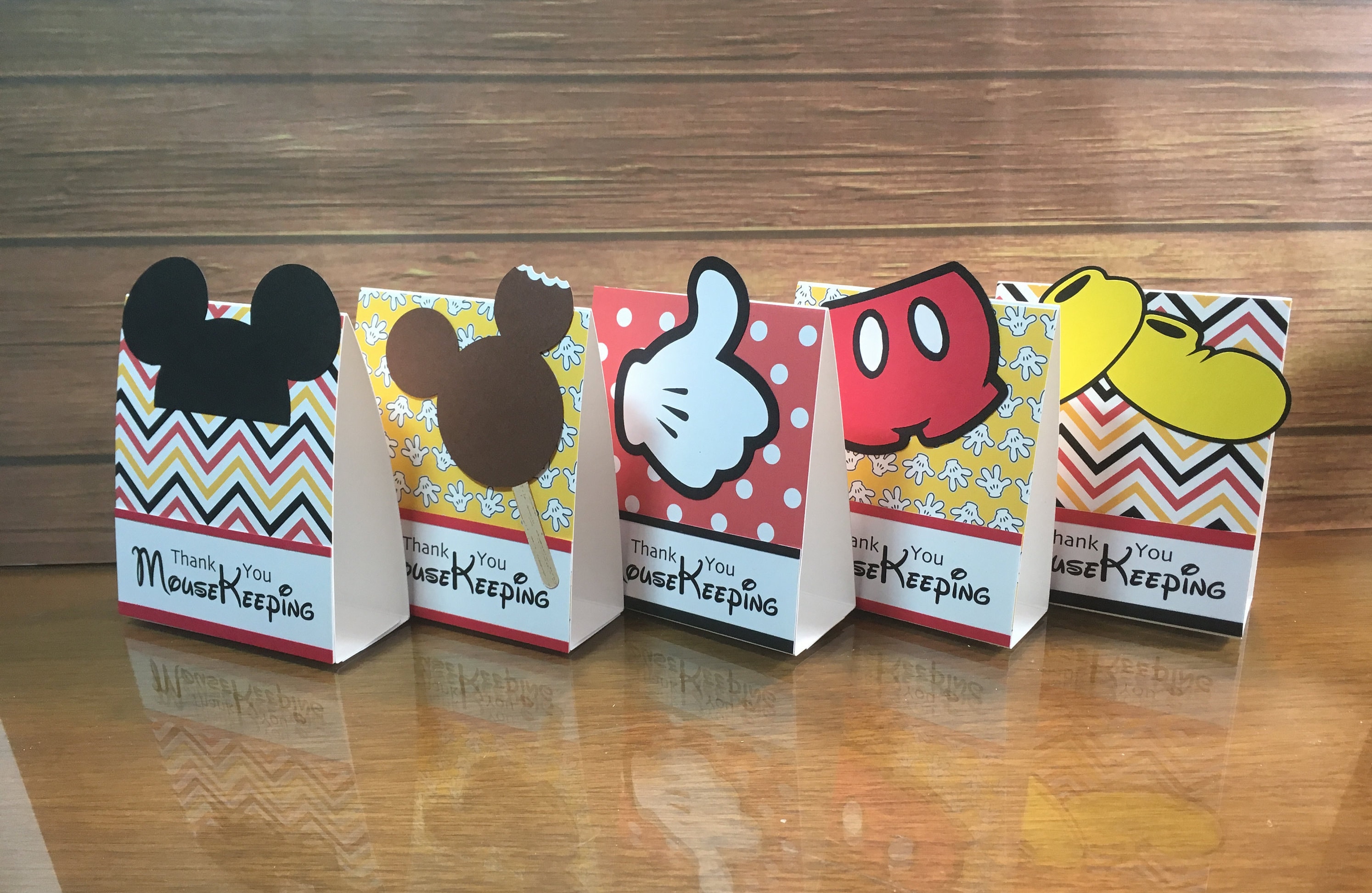 One Disney Mousekeeping Tent style tip holder for Disney Resort Stays