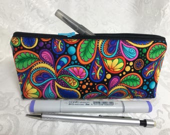 Lápices Marcadores Agujas de crochet Estuche con cremallera Algodón acolchado Paisley brillante